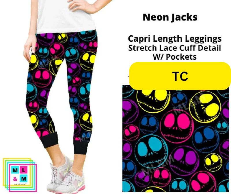 Neon Jacks Lace Cuff Capris w/ Pockets