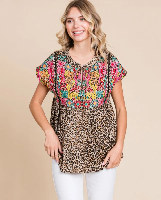 Short Sleeve Animal Print Top